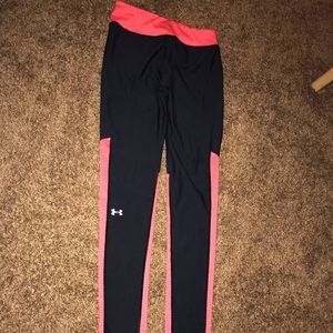 Under Armour Work Out 🏋🏽‍♀️ pants!